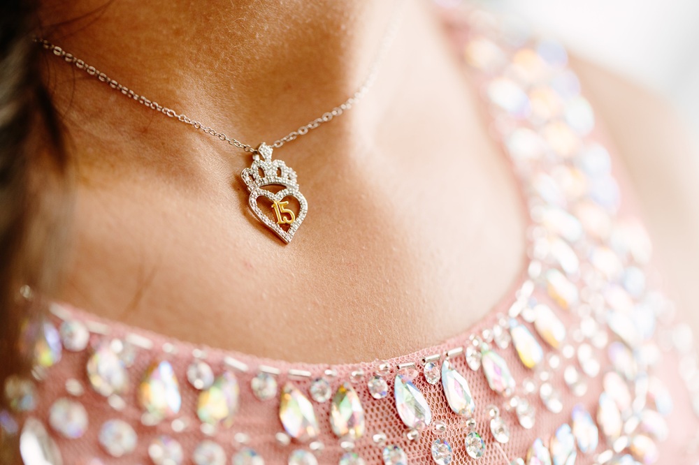 gold 15 heart and crown necklace